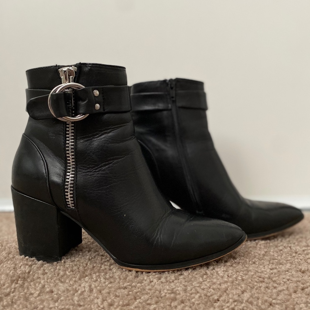 Steve Madden Booties - Picture 3 of 3